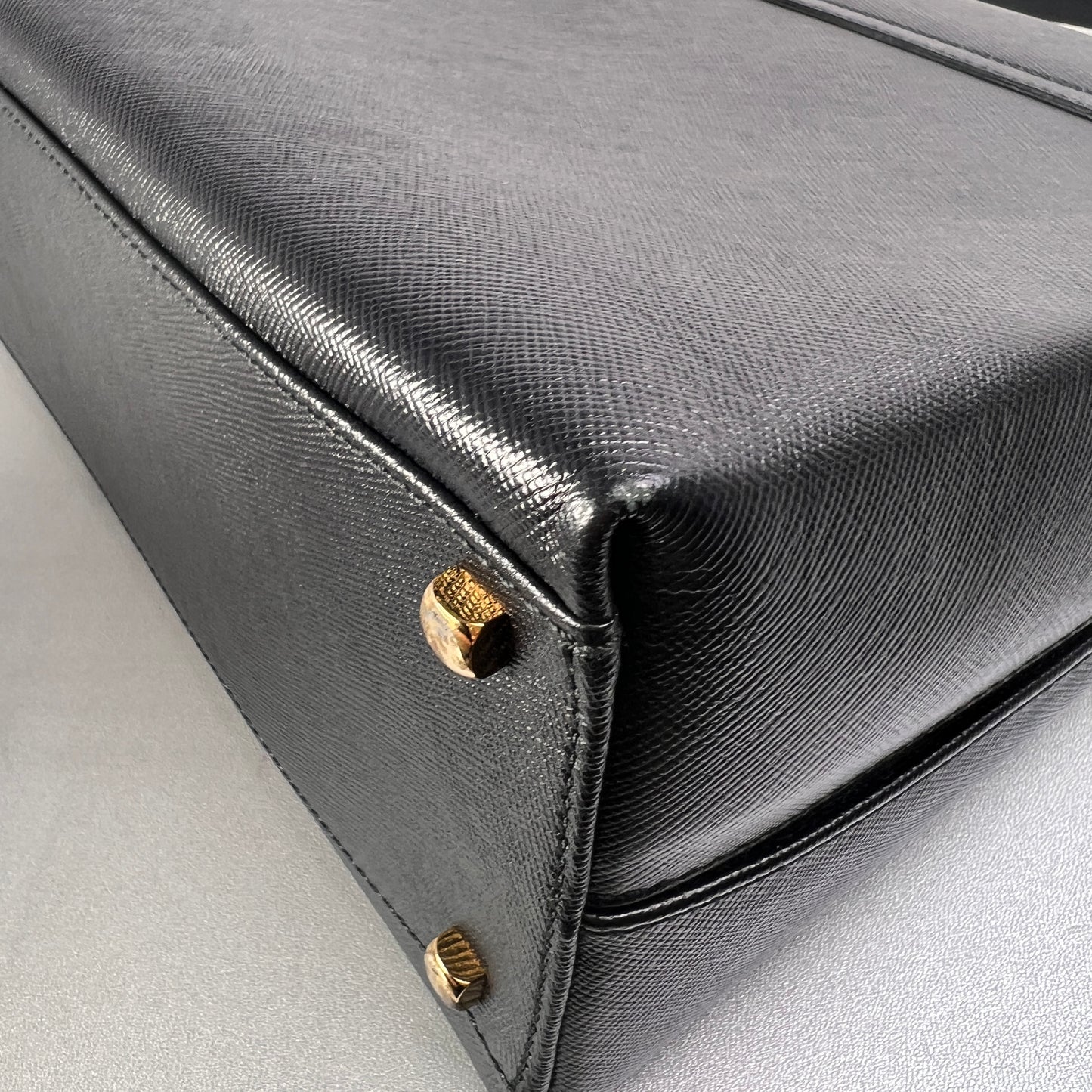 Ferragamo Handle Bags A-15054