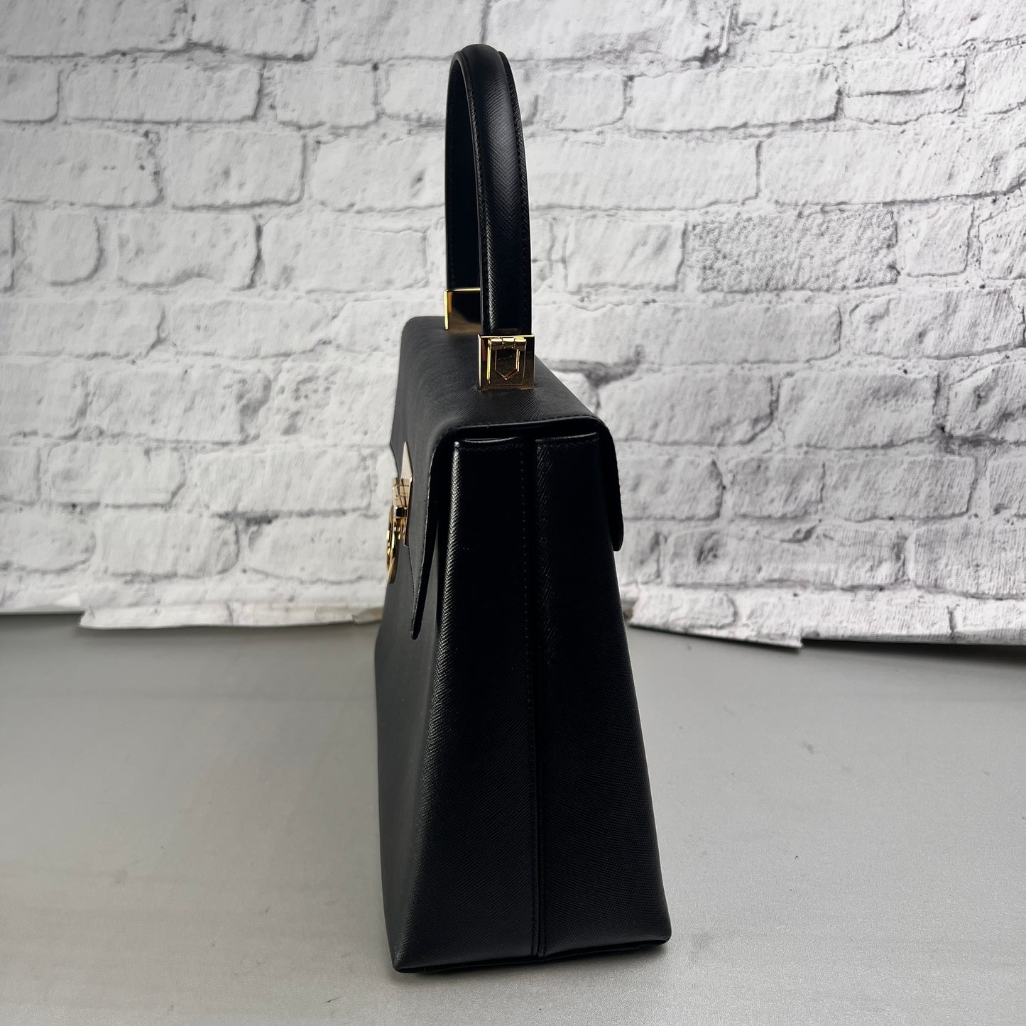 Ferragamo Handle Bags A-15054