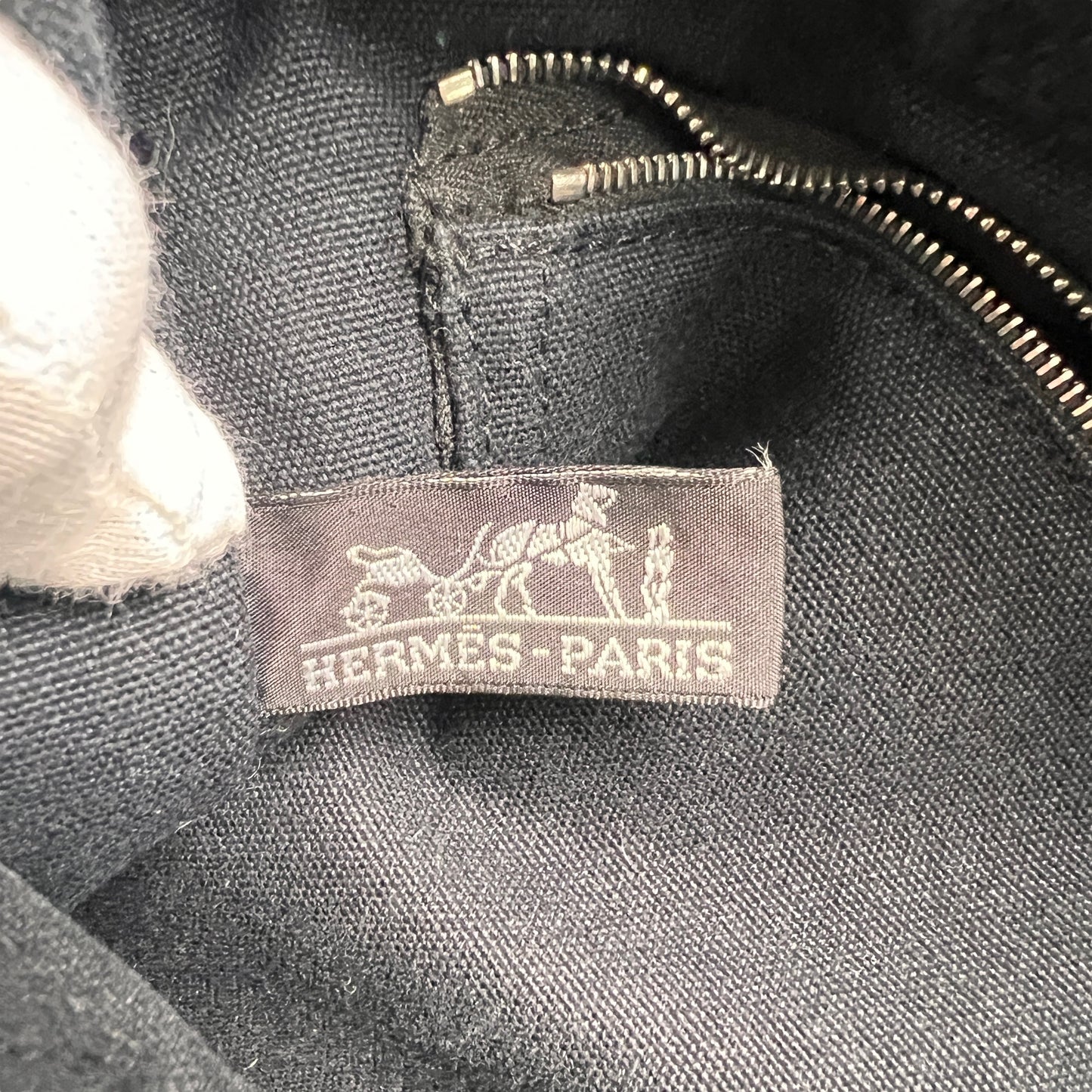 Hermes Black Tote Bags A-15057