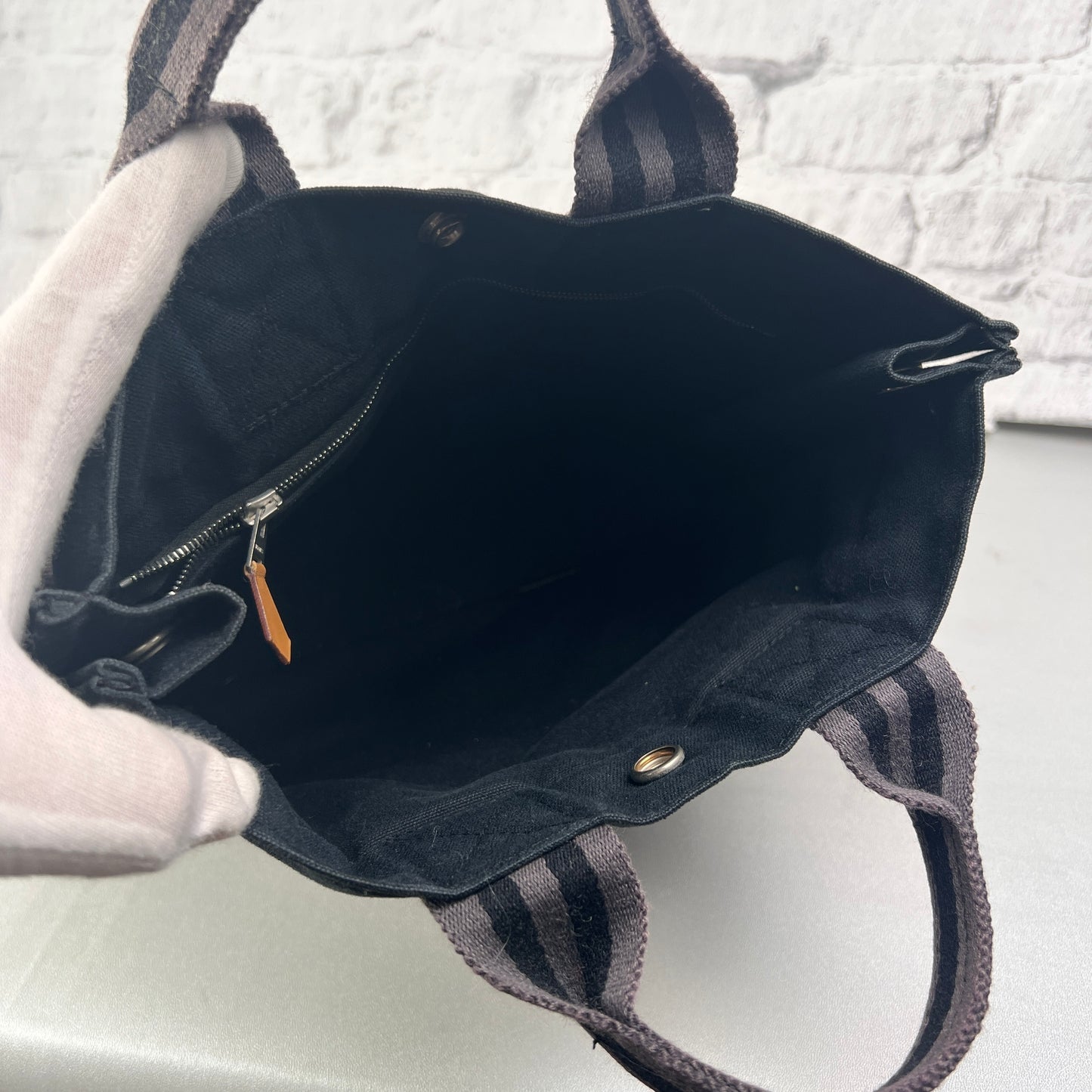 Hermes Black Tote Bags A-15057