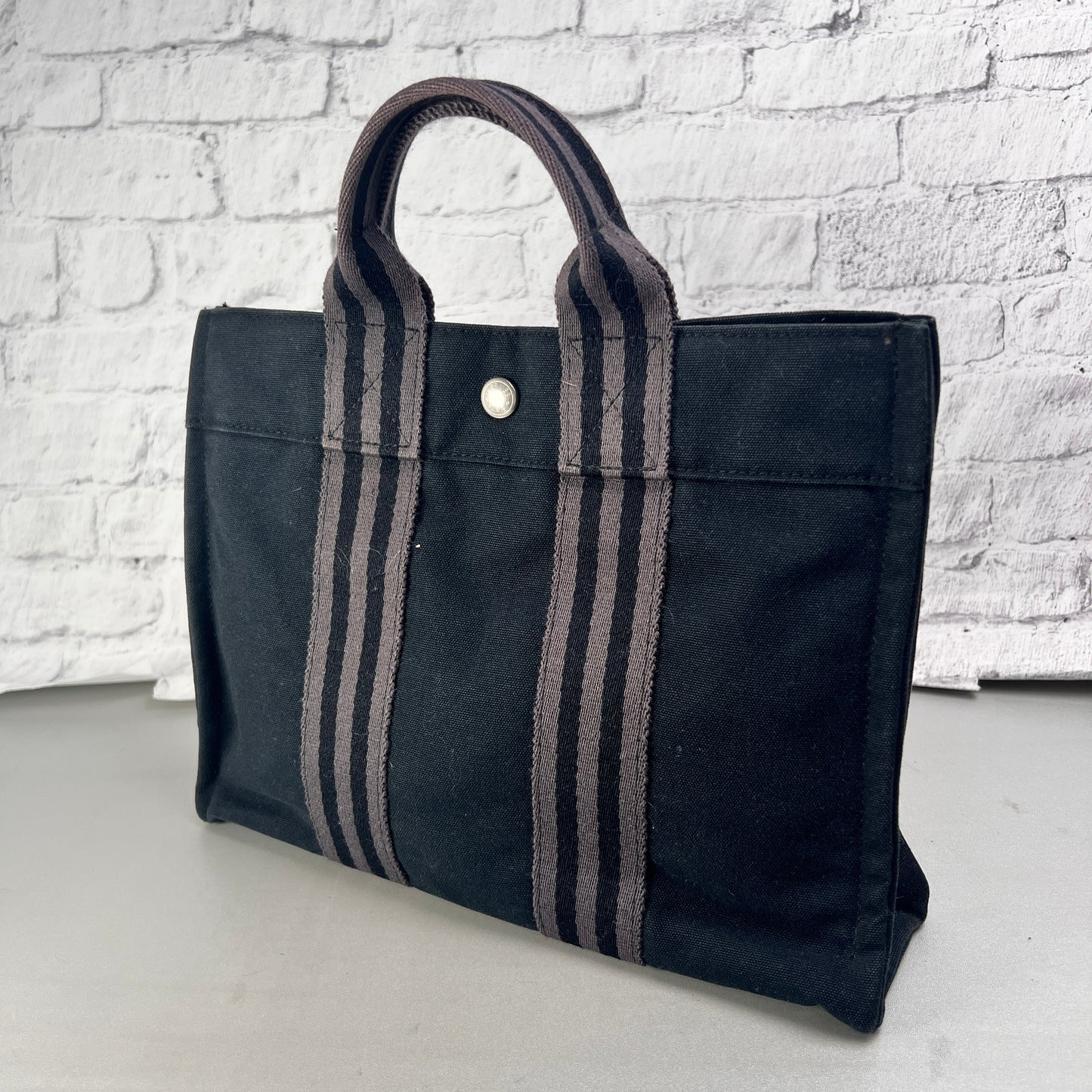 Hermes Black Tote Bags A-15057