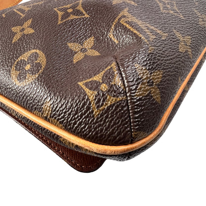 Louis Vuitton Brown Shoulder Bags A-15067