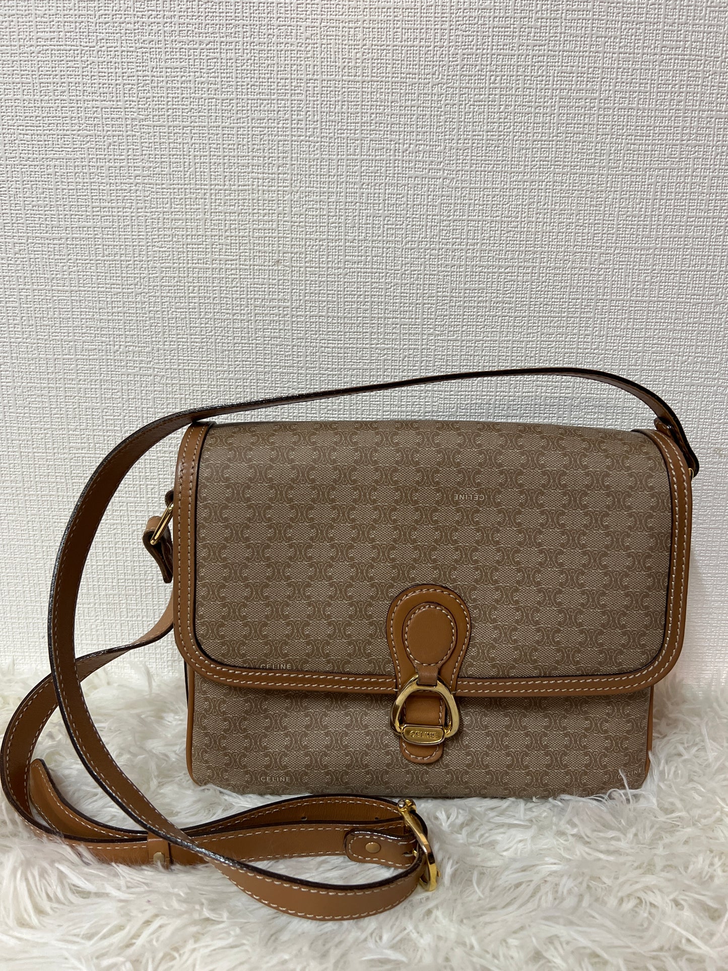 Celine ベージュ系 Shoulder Bags A-15070