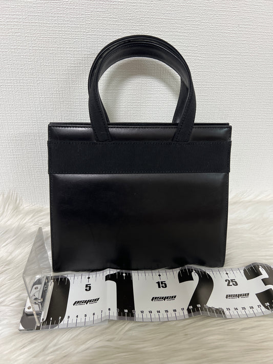 Ferragamo Shoulder Bags A-15073