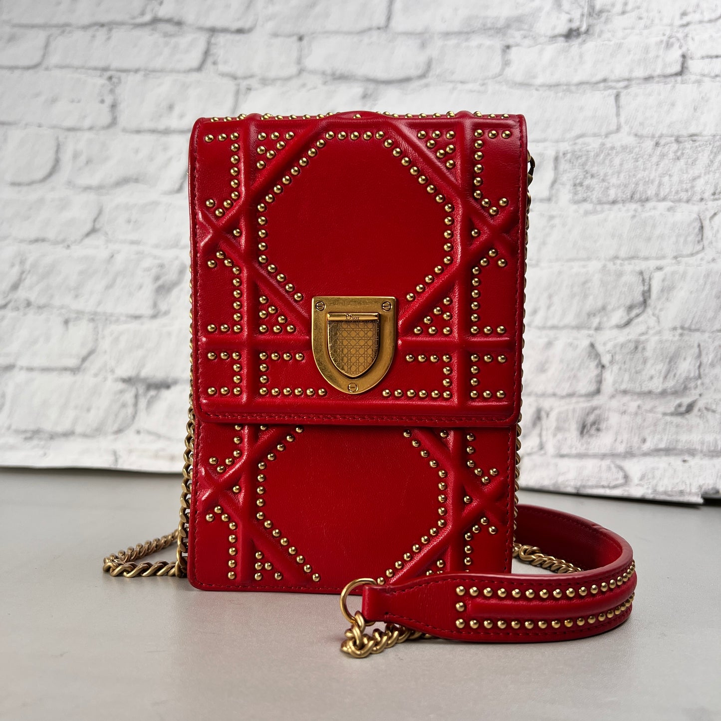 Dior Red Shoulder Bags A-15076