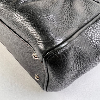 Ferragamo Black Handle Bags A-15079