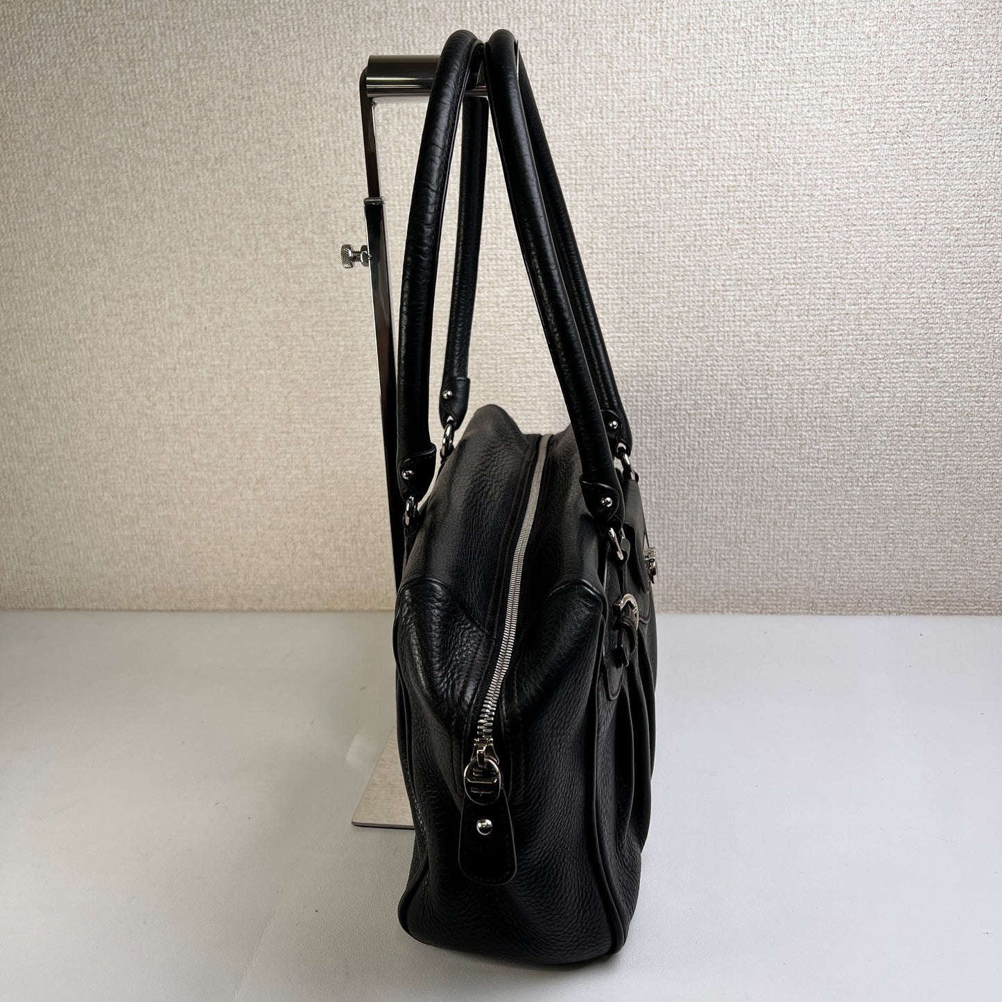Ferragamo Black Handle Bags A-15079