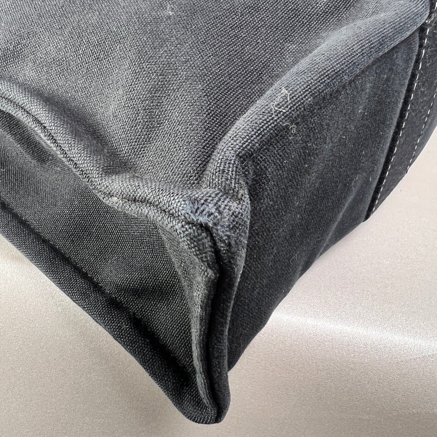 Hermes Black Tote Bags A-15082