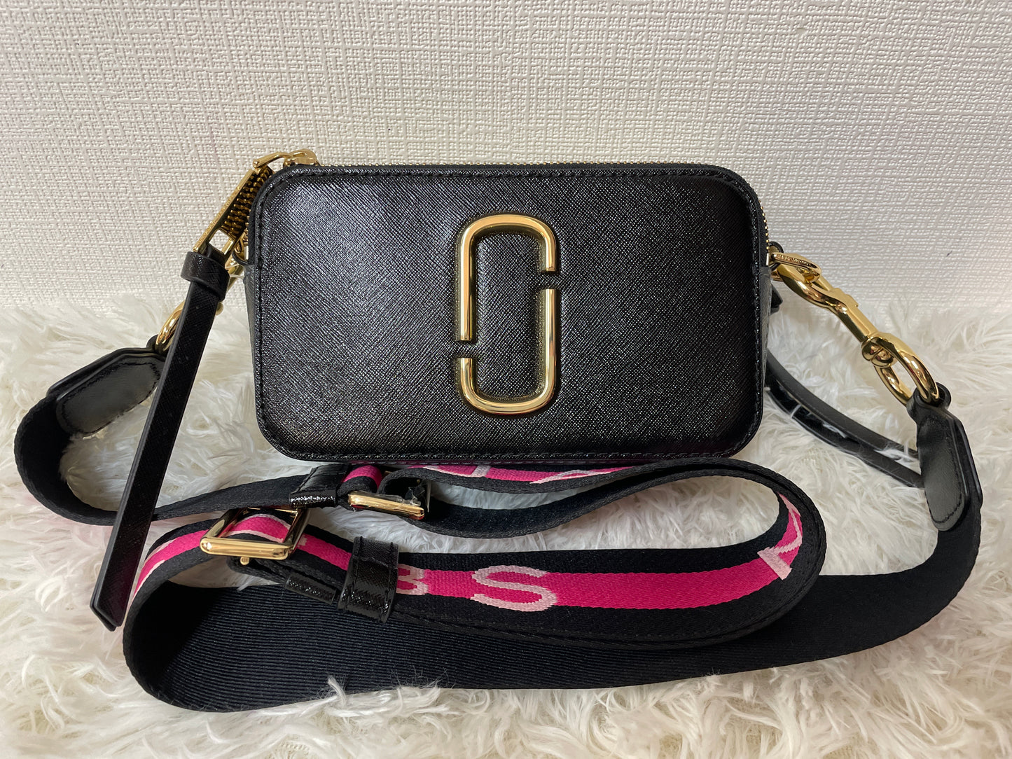 Other Black Shoulder Bags A-15087