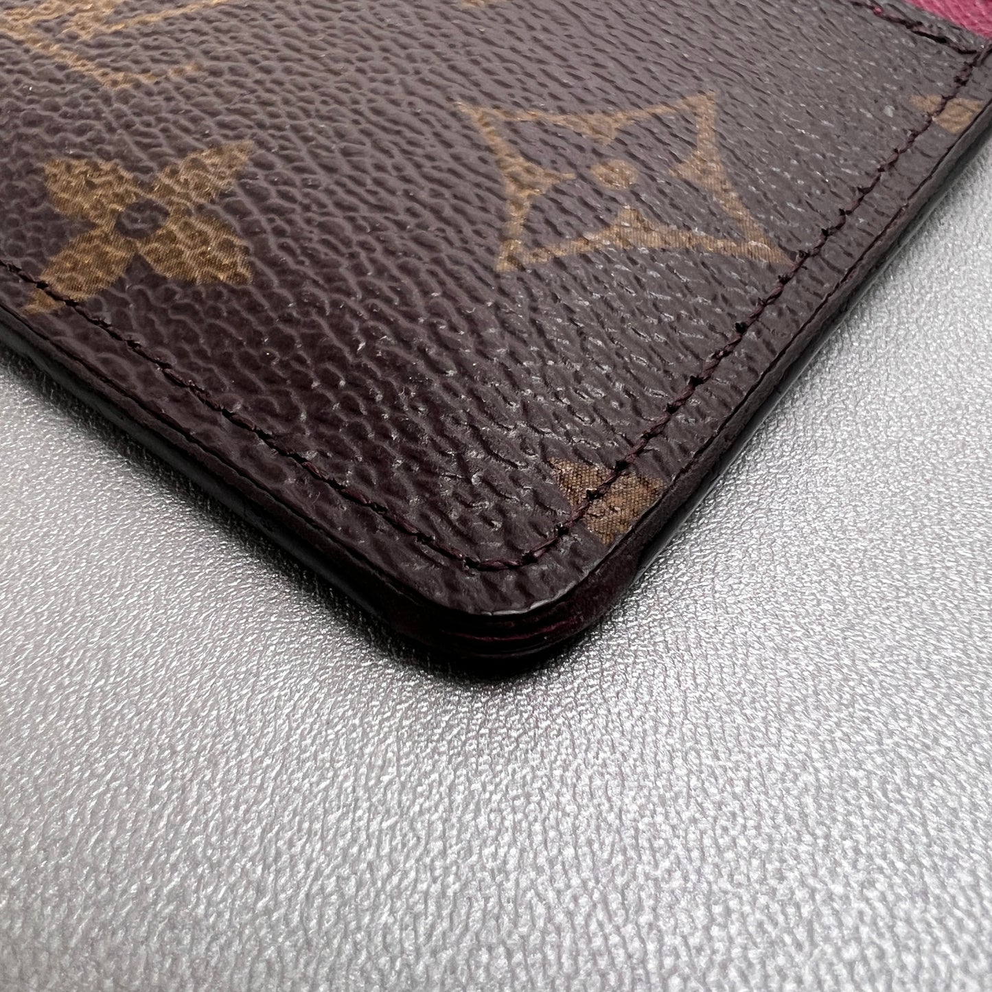 Louis Vuitton Brown Small goods A-15089