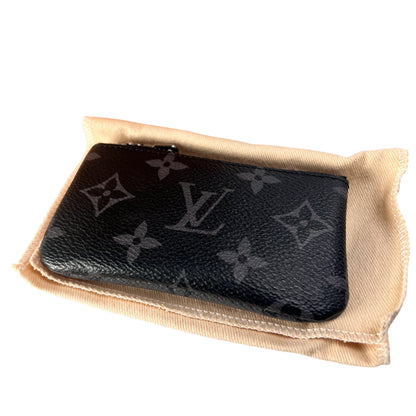 Louis Vuitton Gray Pouches A-15095