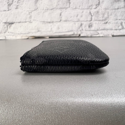 Louis Vuitton Gray Pouches A-15095