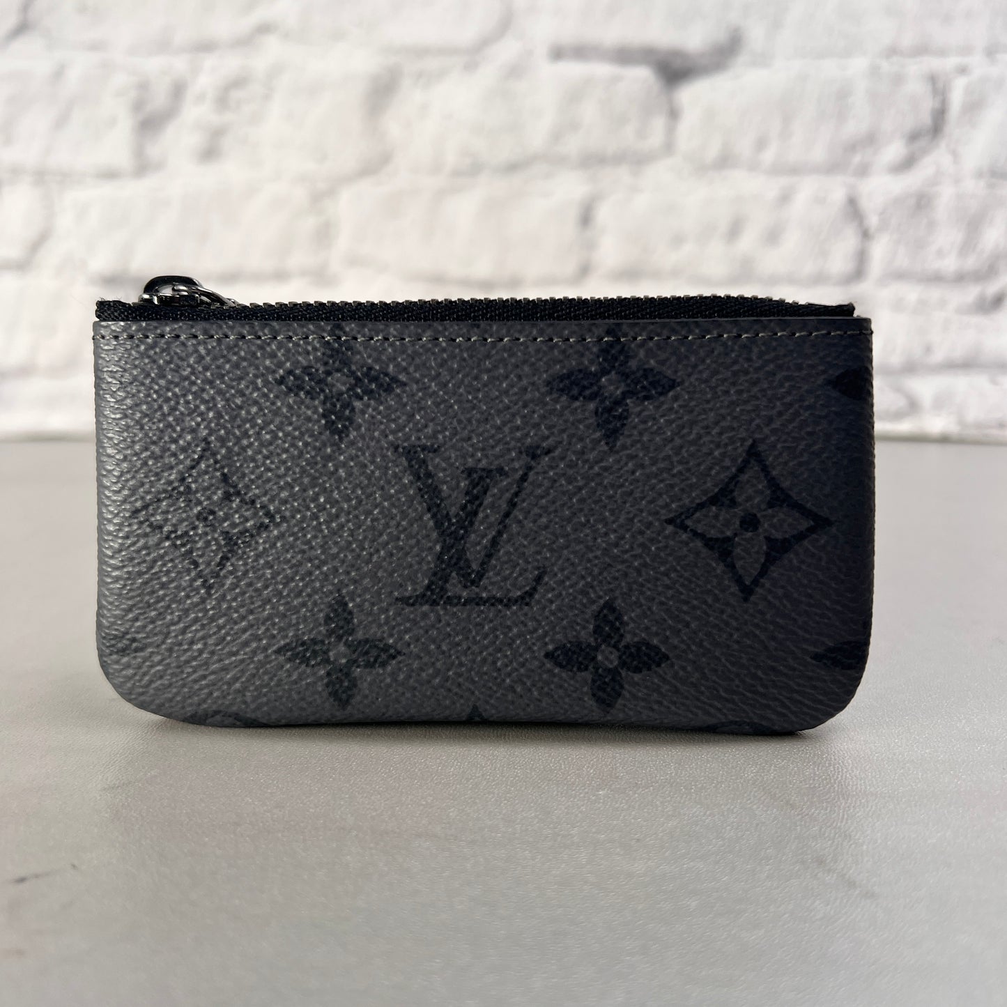 Louis Vuitton Gray Pouches A-15095
