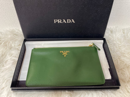 Prada グリーン系 Pouches A-15101