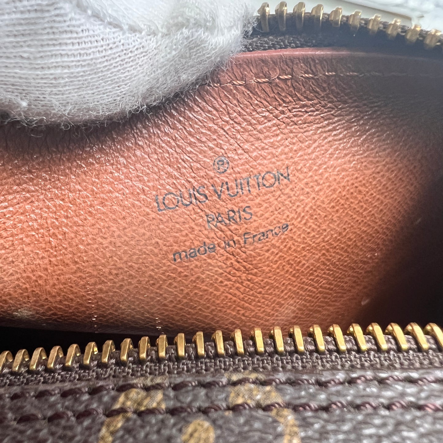 Louis Vuitton Brown Handle Bags A-15120