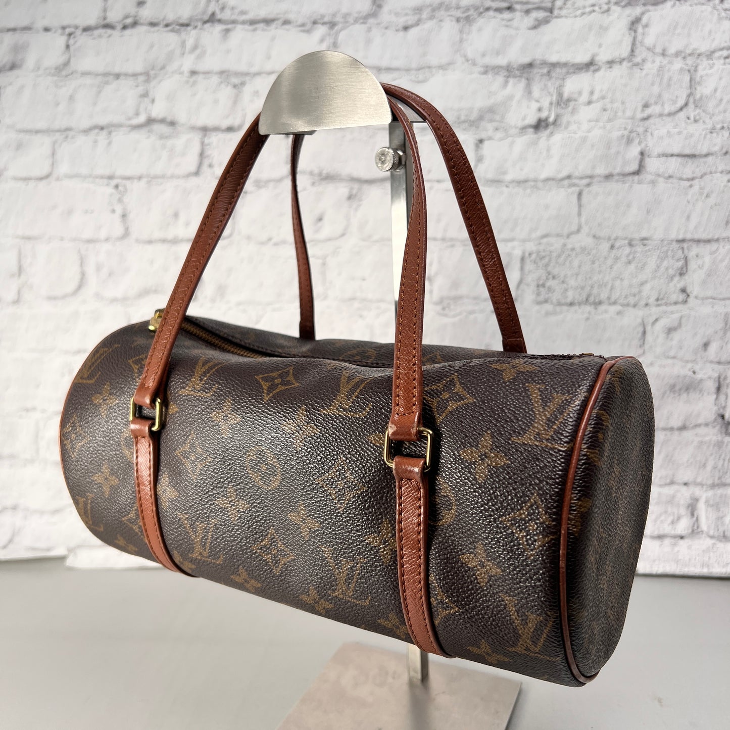Louis Vuitton Brown Handle Bags A-15120