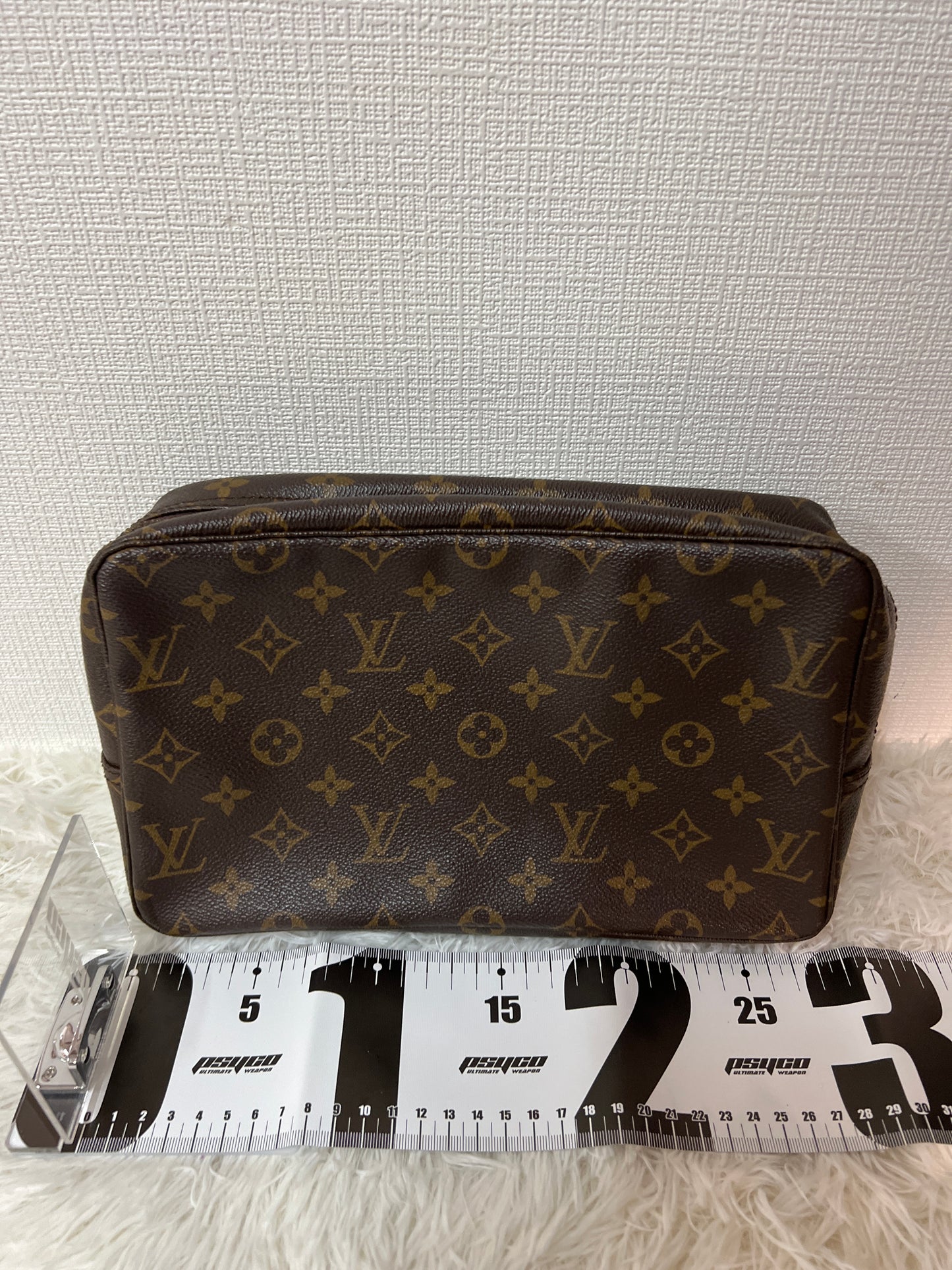 Louis Vuitton ブラウン系 Pouches A-15121