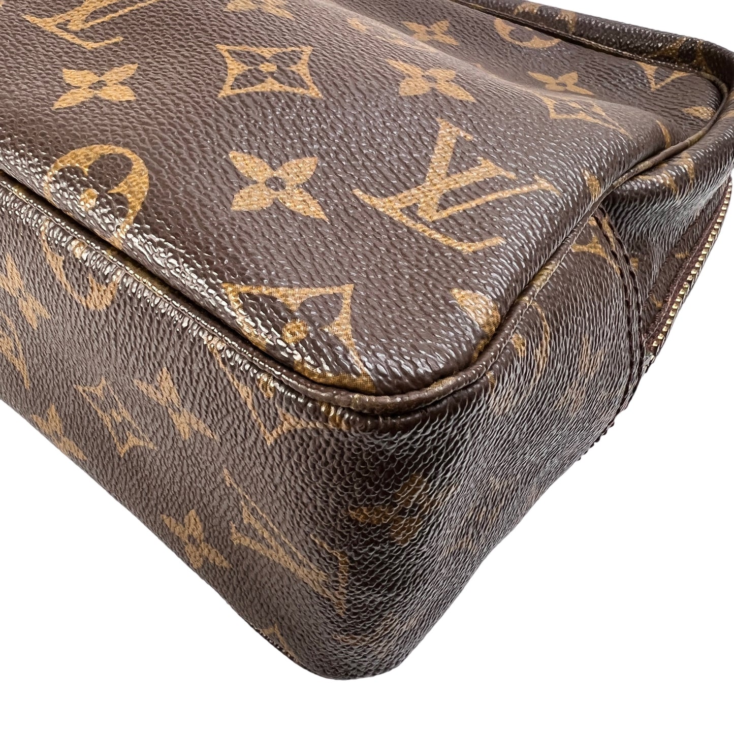 Louis Vuitton Brown Pouches A-15121
