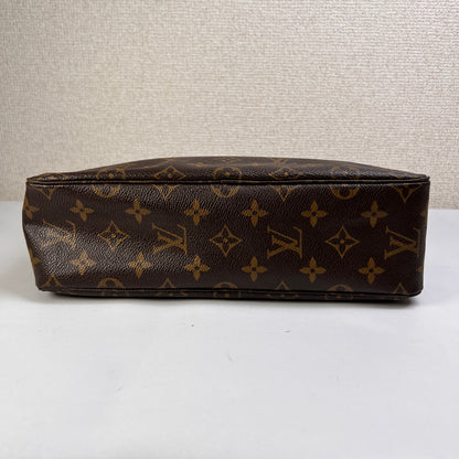 Louis Vuitton Brown Pouches A-15121