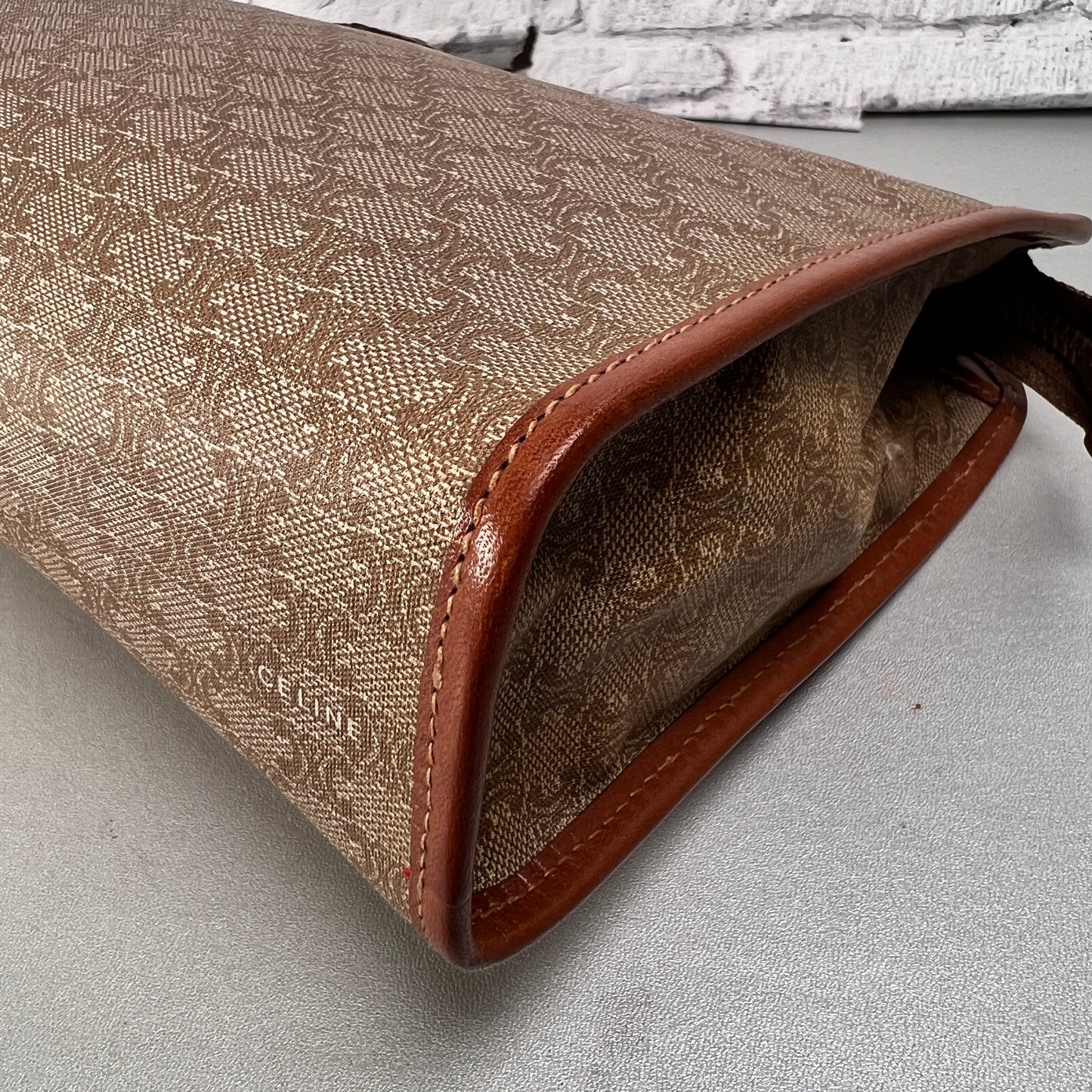 Celine Pouches A-15124