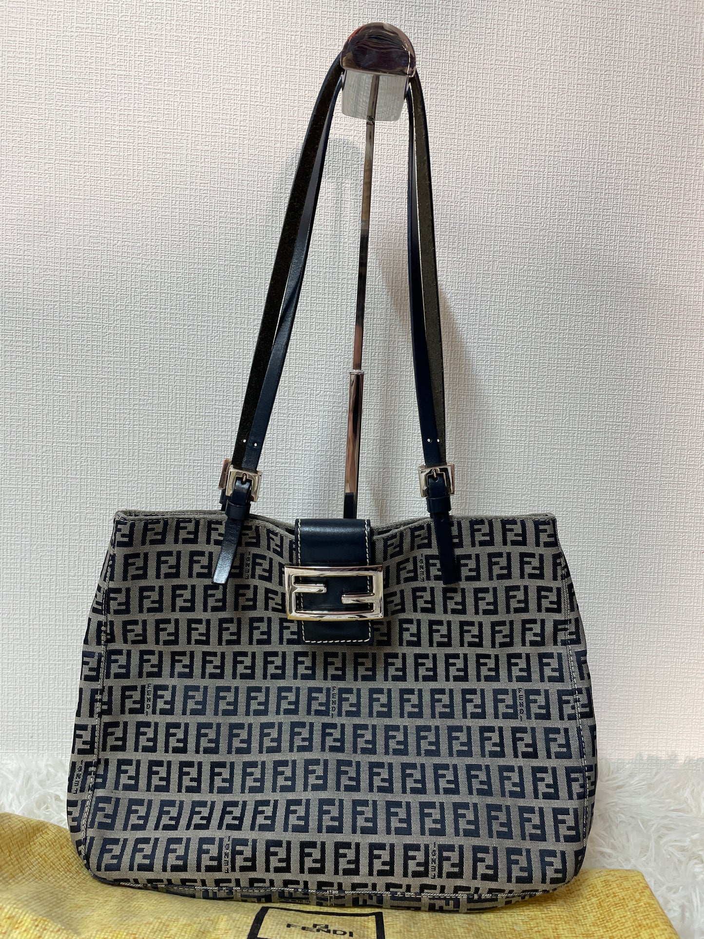 Fendi ブルー系 Shoulder Bags A-15132