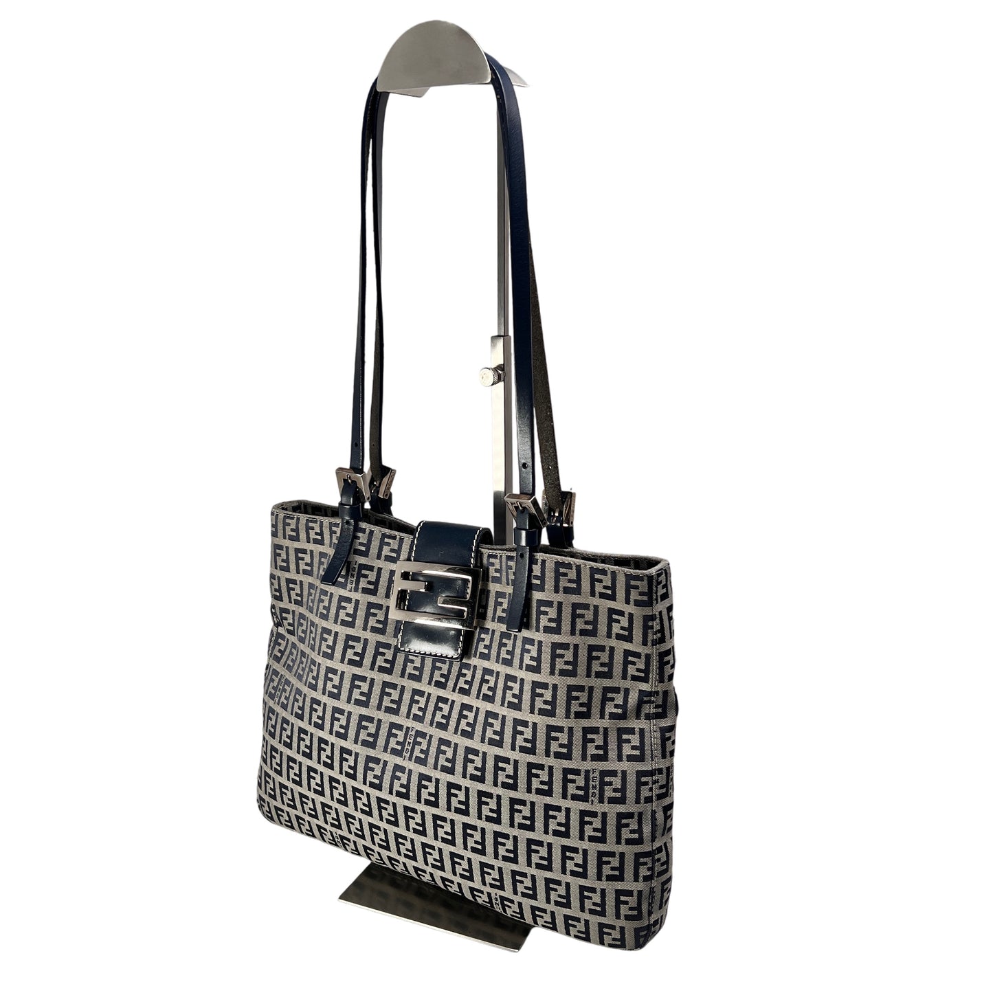 Fendi Blue Shoulder Bags A-15132