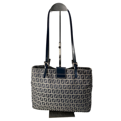 Fendi Blue Shoulder Bags A-15132