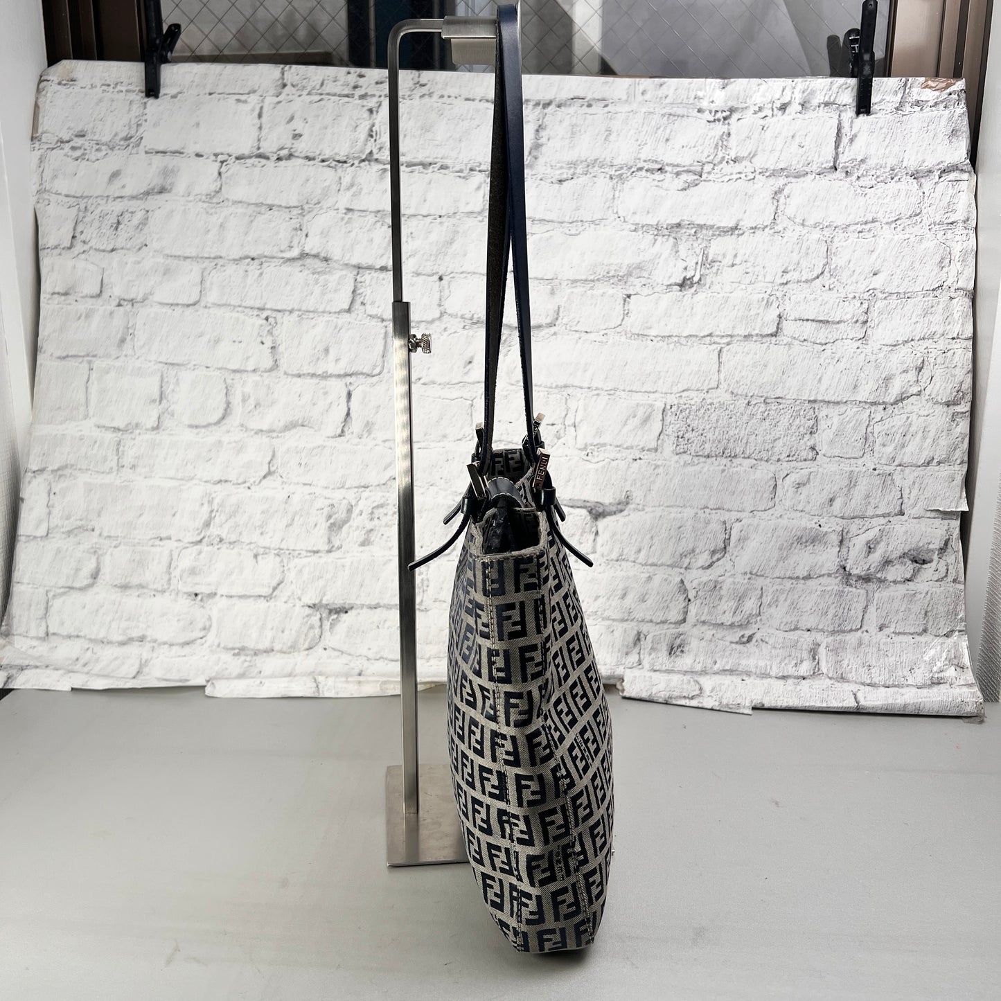 Fendi Blue Shoulder Bags A-15132