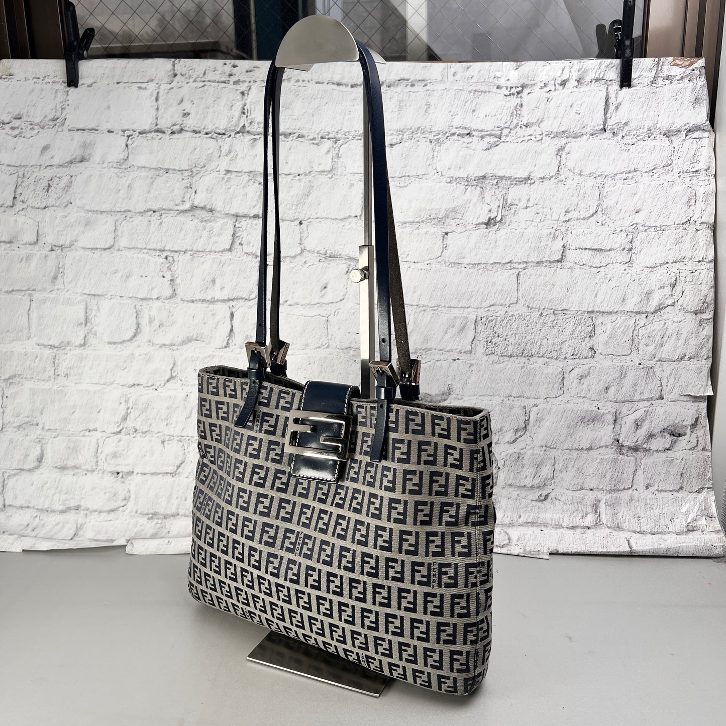 Fendi Blue Shoulder Bags A-15132