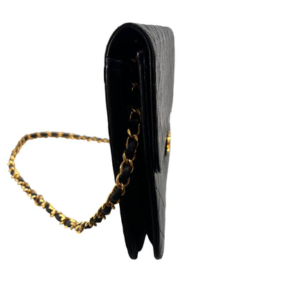 Chanel Black Shoulder Bags A-15163