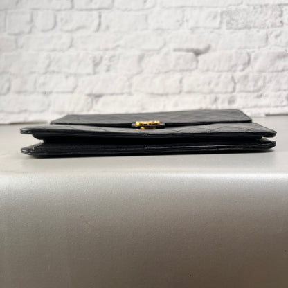 Chanel Black Shoulder Bags A-15163