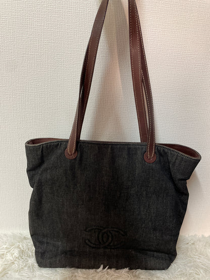 Chanel ブラック系 Tote Bags A-15164