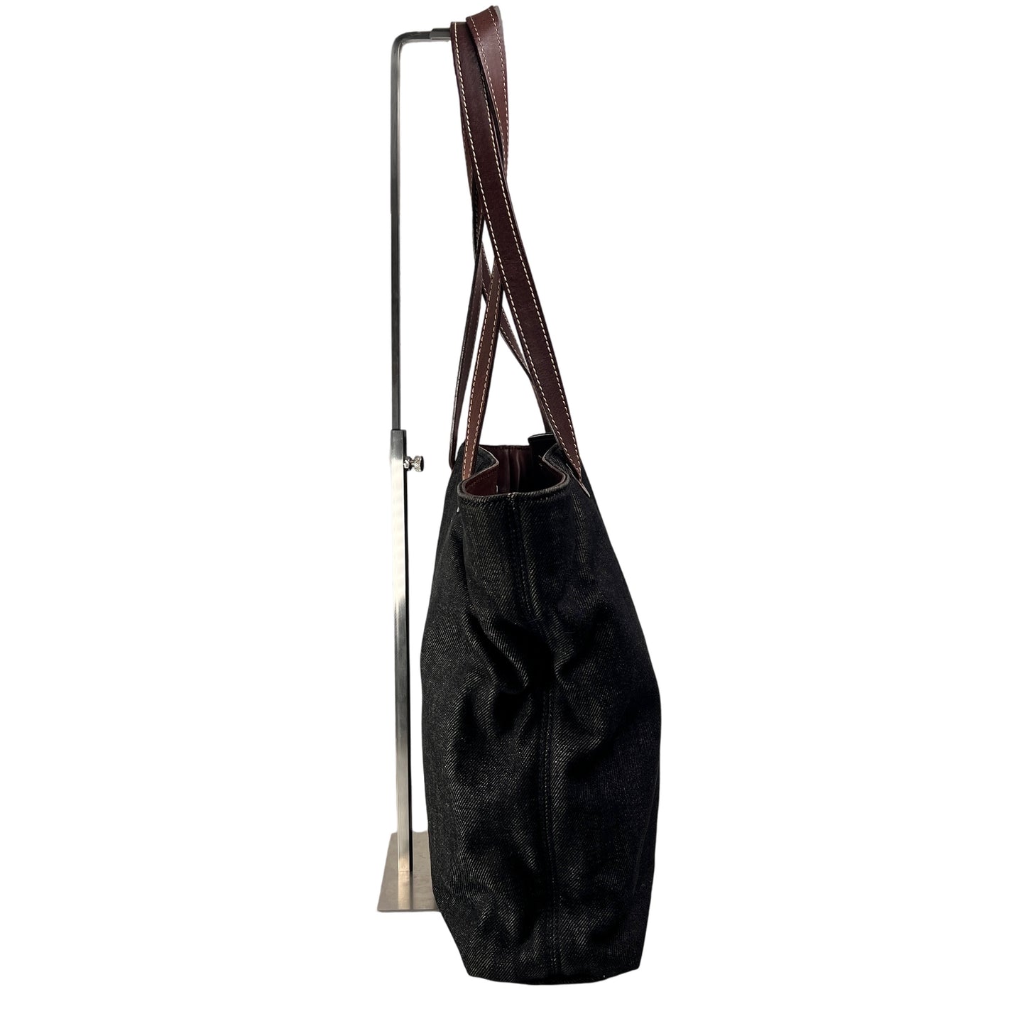 Chanel Black Tote Bags A-15164