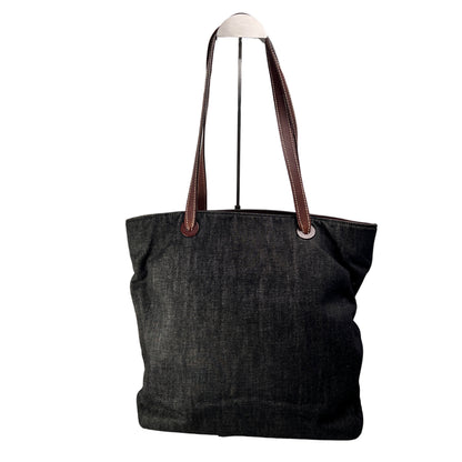 Chanel Black Tote Bags A-15164
