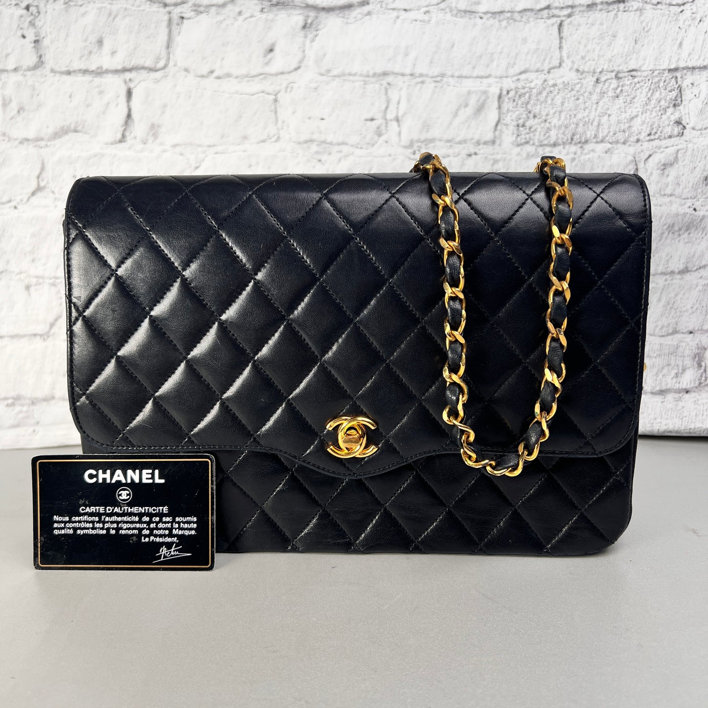 Chanel Black Shoulder Bags A-15170