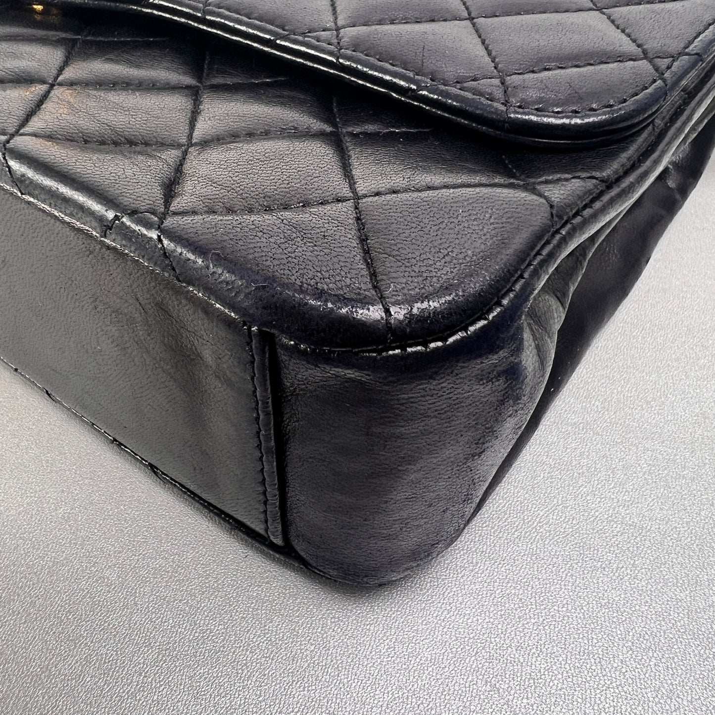 Chanel Black Shoulder Bags A-15170