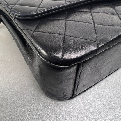 Chanel Black Shoulder Bags A-15170