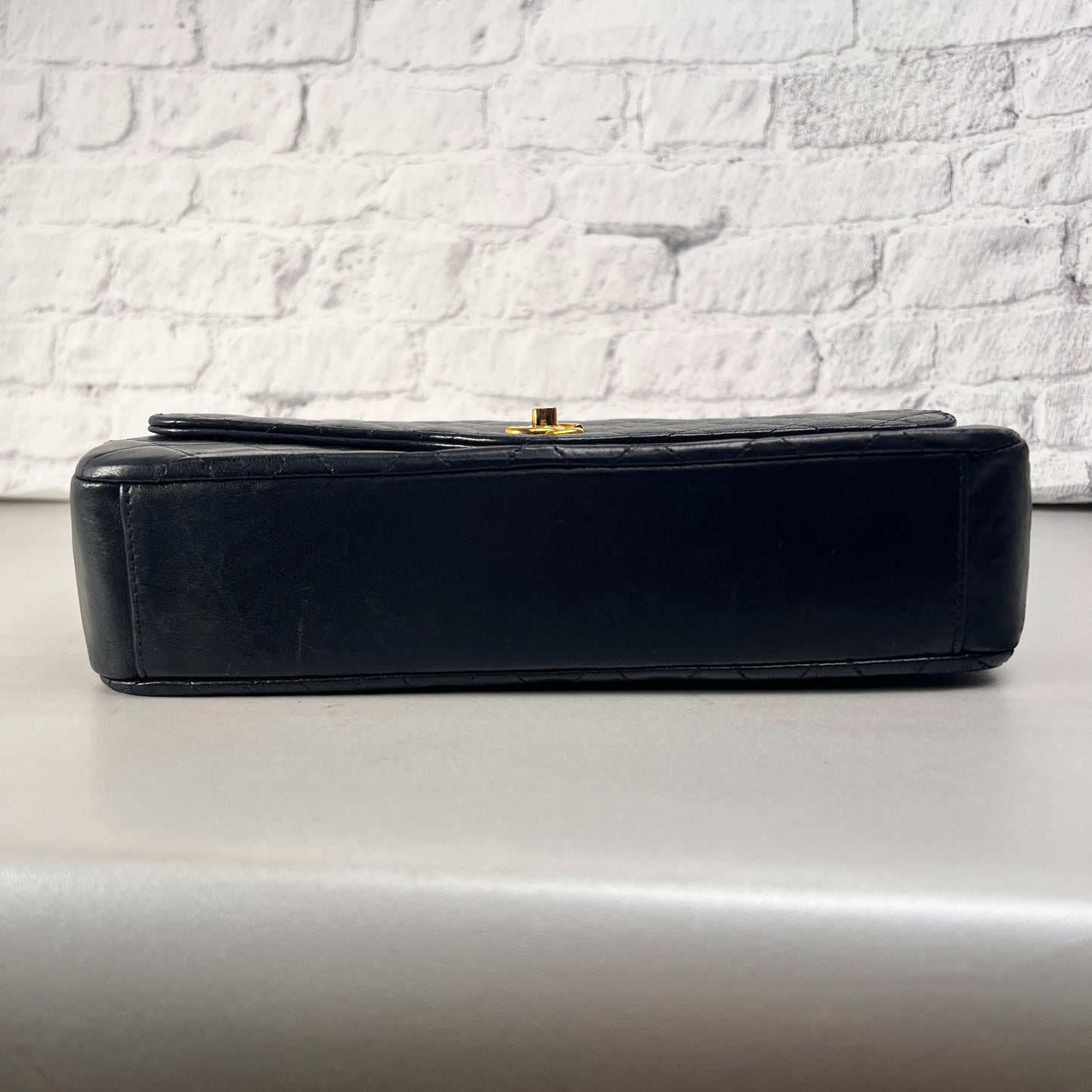 Chanel Black Shoulder Bags A-15170