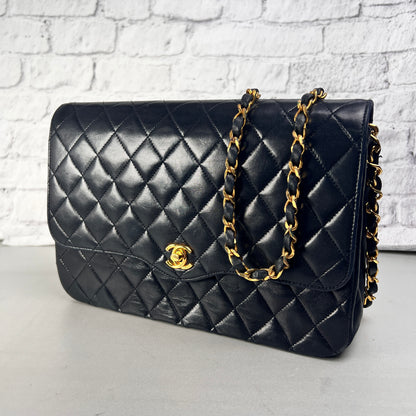 Chanel Black Shoulder Bags A-15170