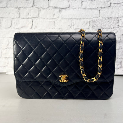 Chanel Black Shoulder Bags A-15170