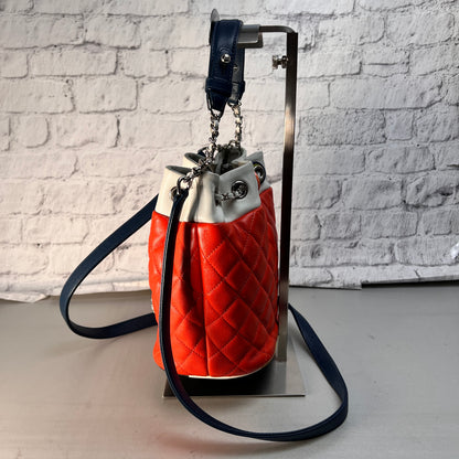 Chanel Orange Shoulder Bags A-15171