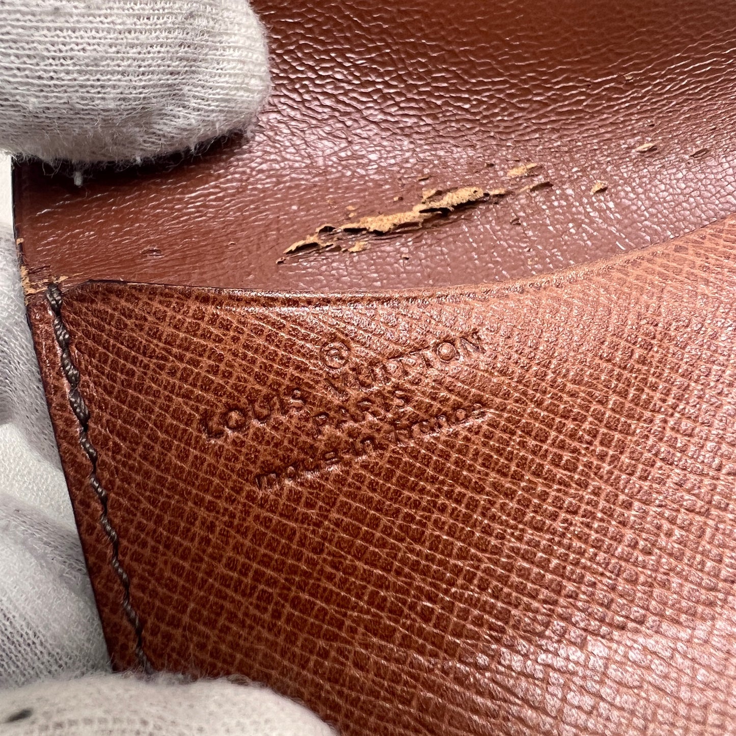Louis Vuitton Brown Wallets A-15188