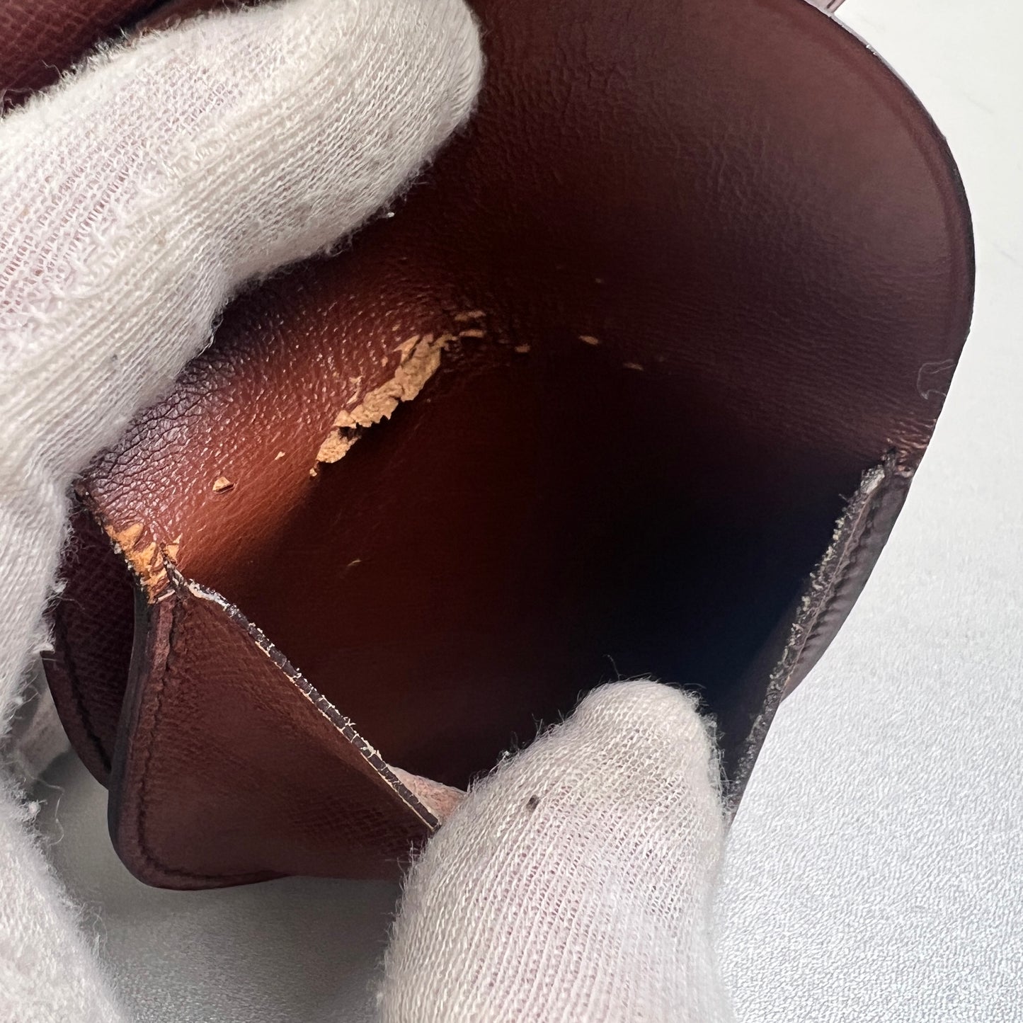 Louis Vuitton Brown Wallets A-15188