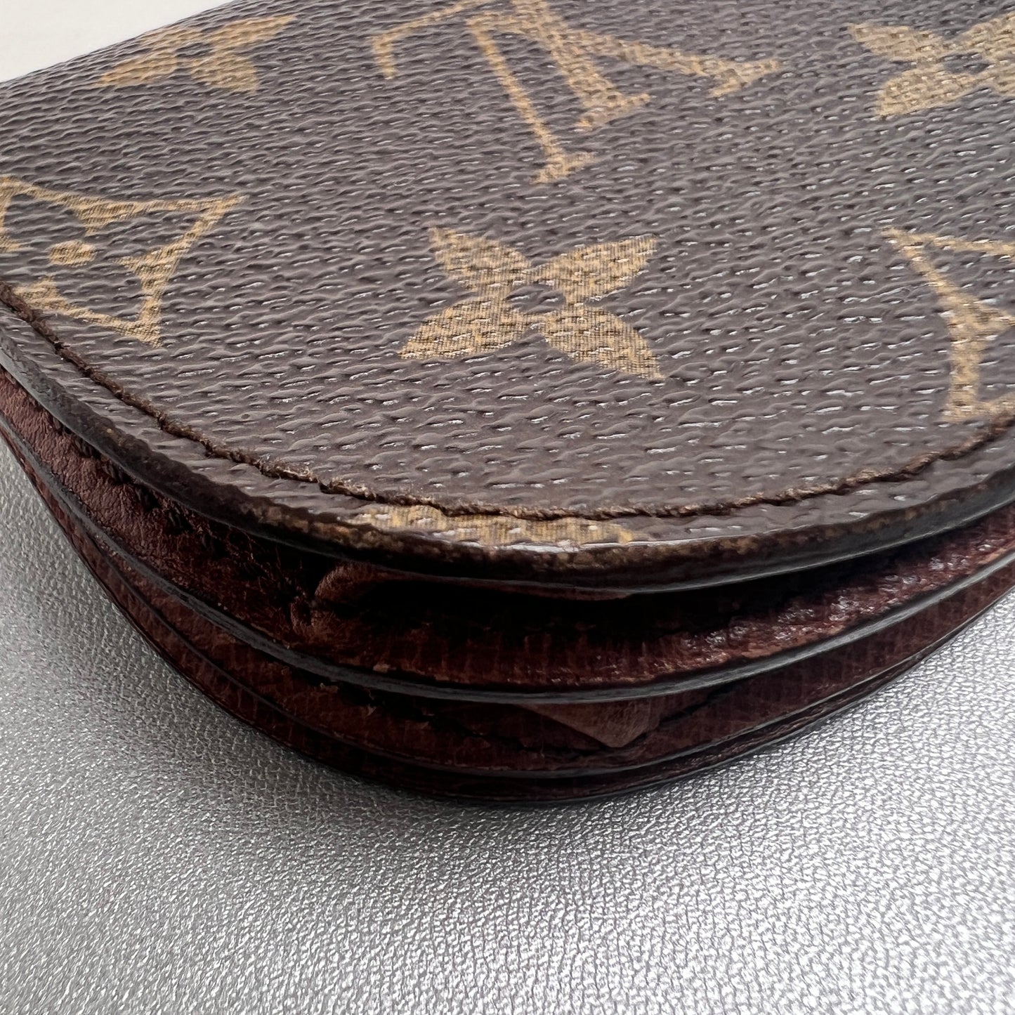 Louis Vuitton Brown Wallets A-15188