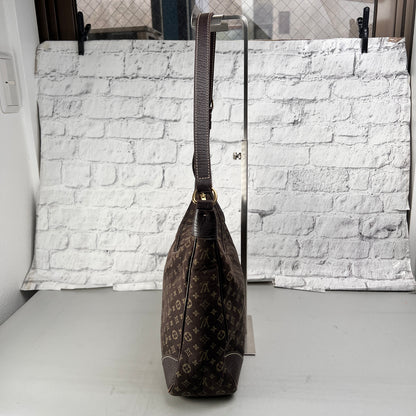 Louis Vuitton Brown Shoulder Bags A-15196