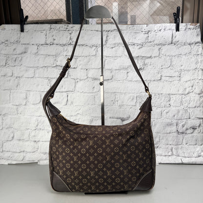 Louis Vuitton Brown Shoulder Bags A-15196