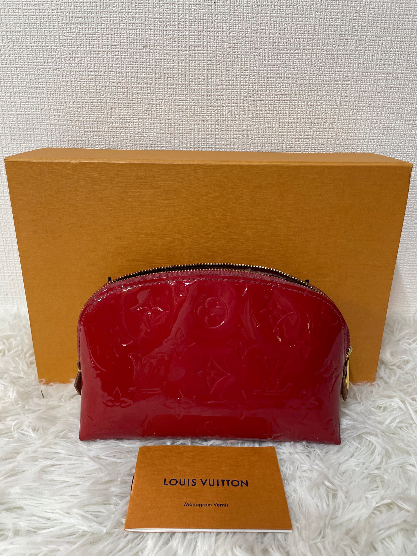 Louis Vuitton Red Pouches A-15199