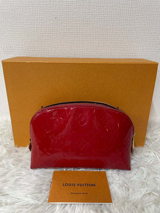 Louis Vuitton Red Pouches A-15199