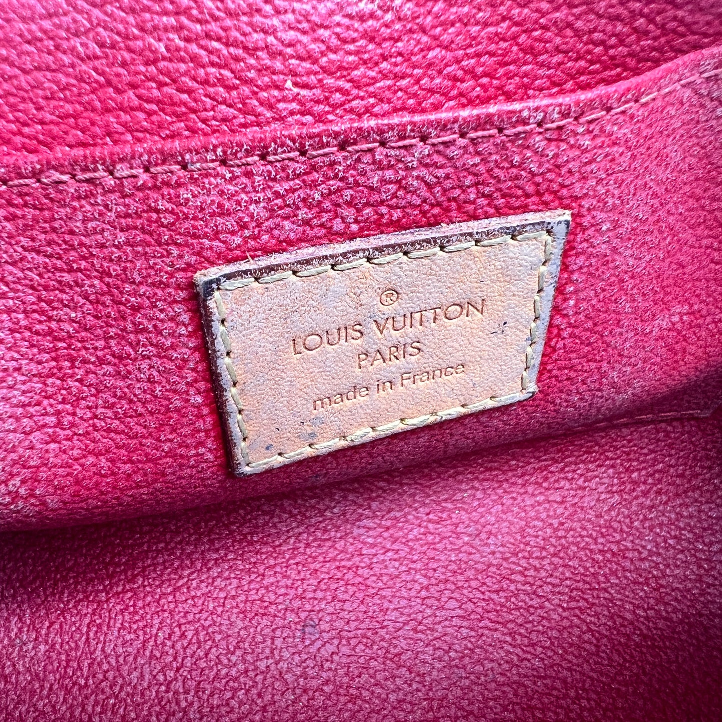 Louis Vuitton Red Pouches A-15199