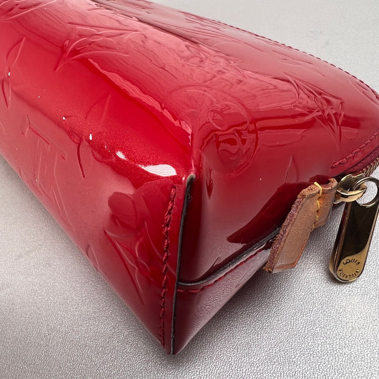 Louis Vuitton Red Pouches A-15199